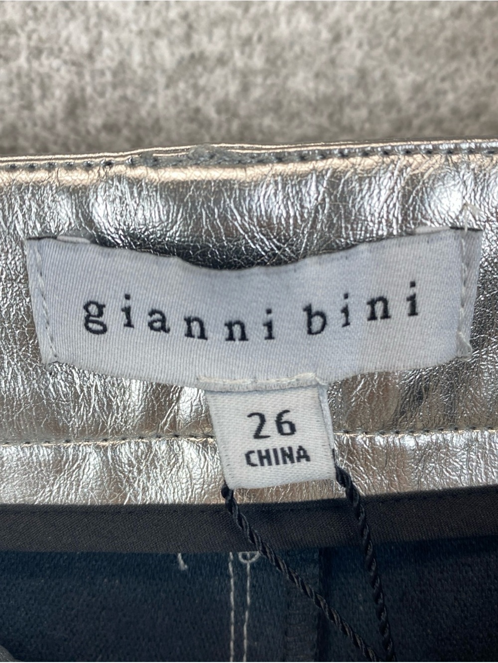 Gianni Bini Tatania Metallic Silver Pants Sz 26 Mod Retro Disco Punk - Picture 3 of 11